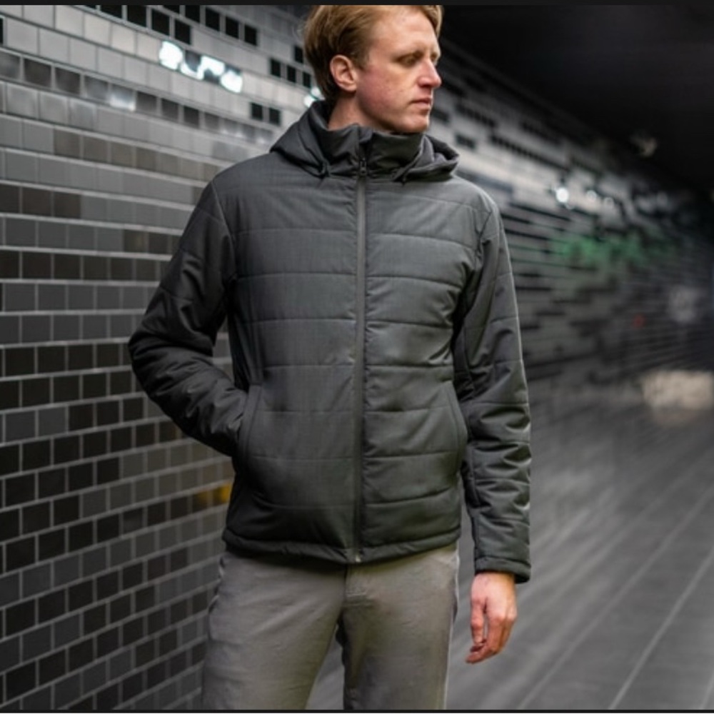 Men's Woolly NatureDry Loft Puffy Black Jacket with hood - Large